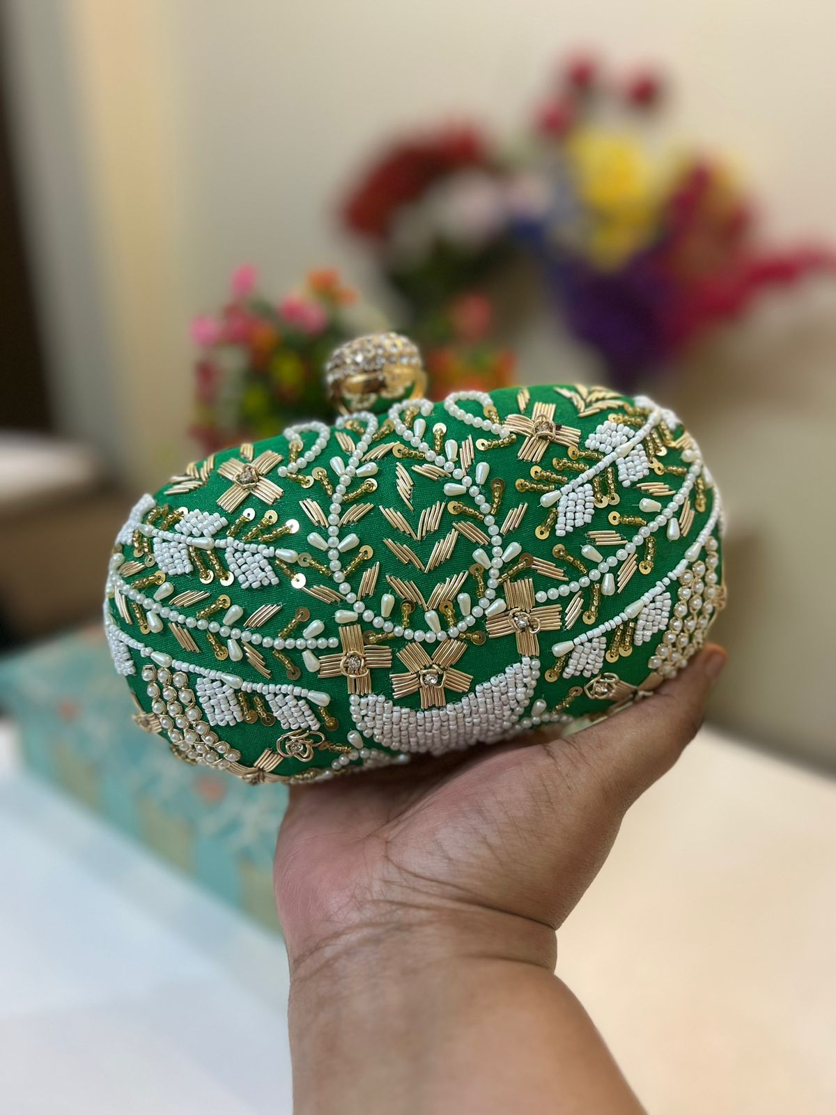Hand Embroidered Party Clutch 4002